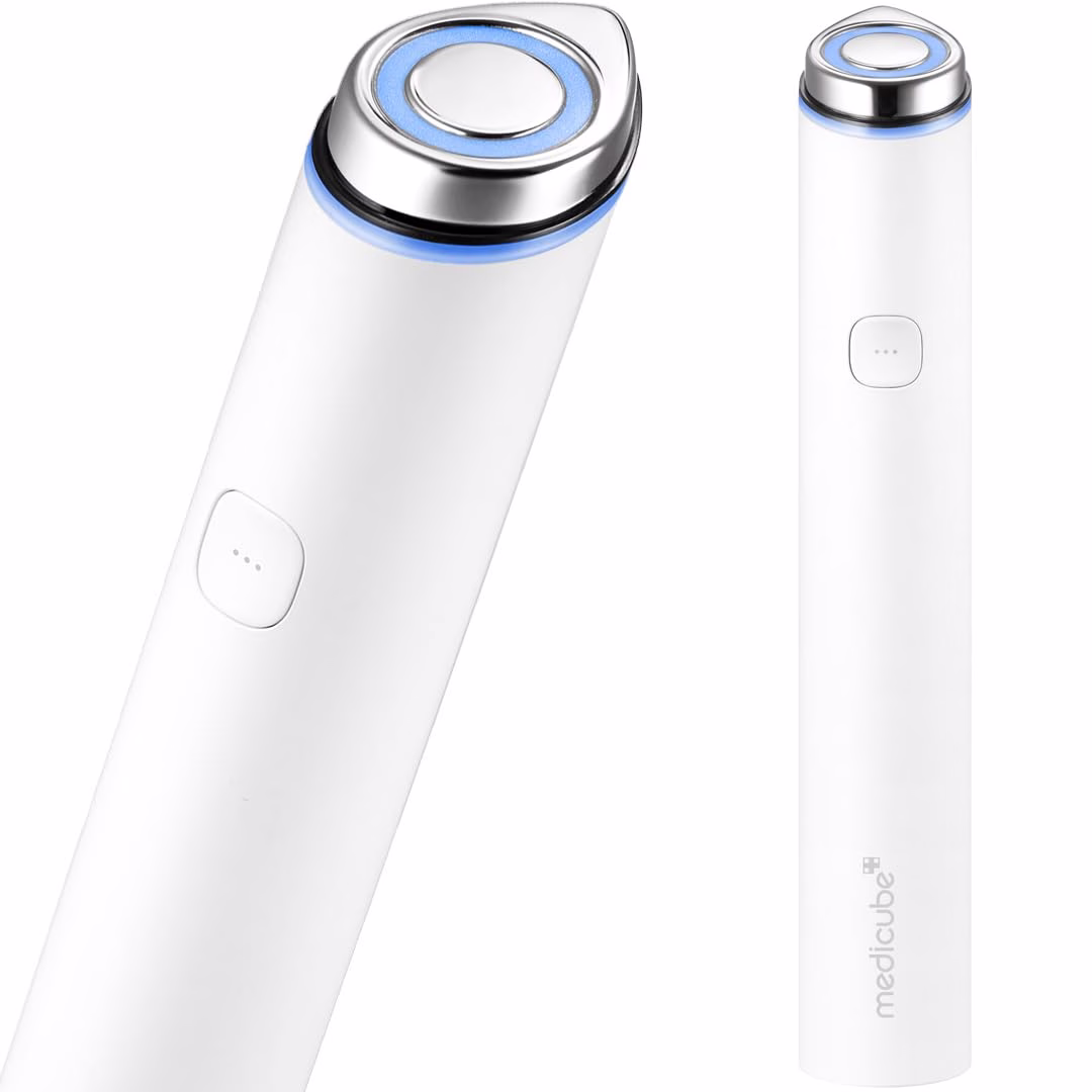 white medicube device